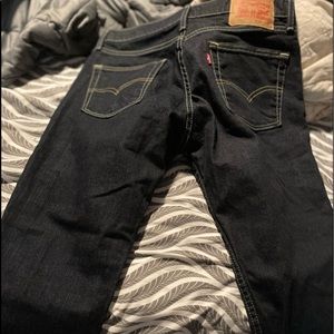 511 black levis 33/32